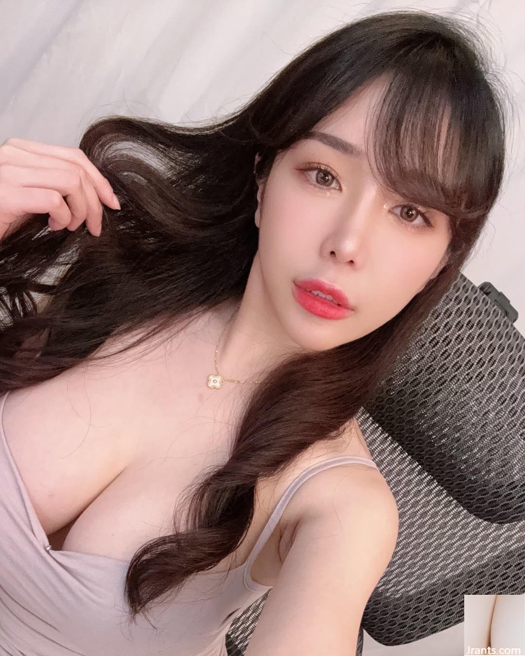 Vòng một kiêu hãnh của “Baby66” tôn lên sự quyến rũ tột độ của những đường cong quyến rũ (10P) - Ảnh 2