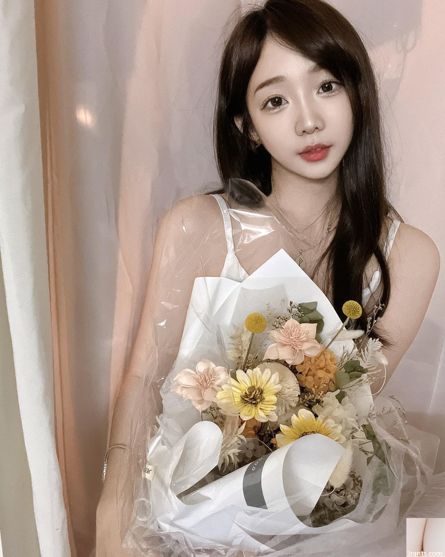 Vòng 1 nóng bỏng tự nhiên của mỹ nhân “Vương Hiên Vũ” khiến khán giả thích thú, yêu ngay từ cái nhìn đầu tiên (23P) - Ảnh 2