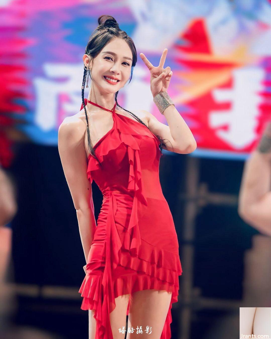 Thân hình nóng bỏng (taotaor1013″ Bộ ngực kiêu hãnh lộ hết (19P) - Ảnh 5