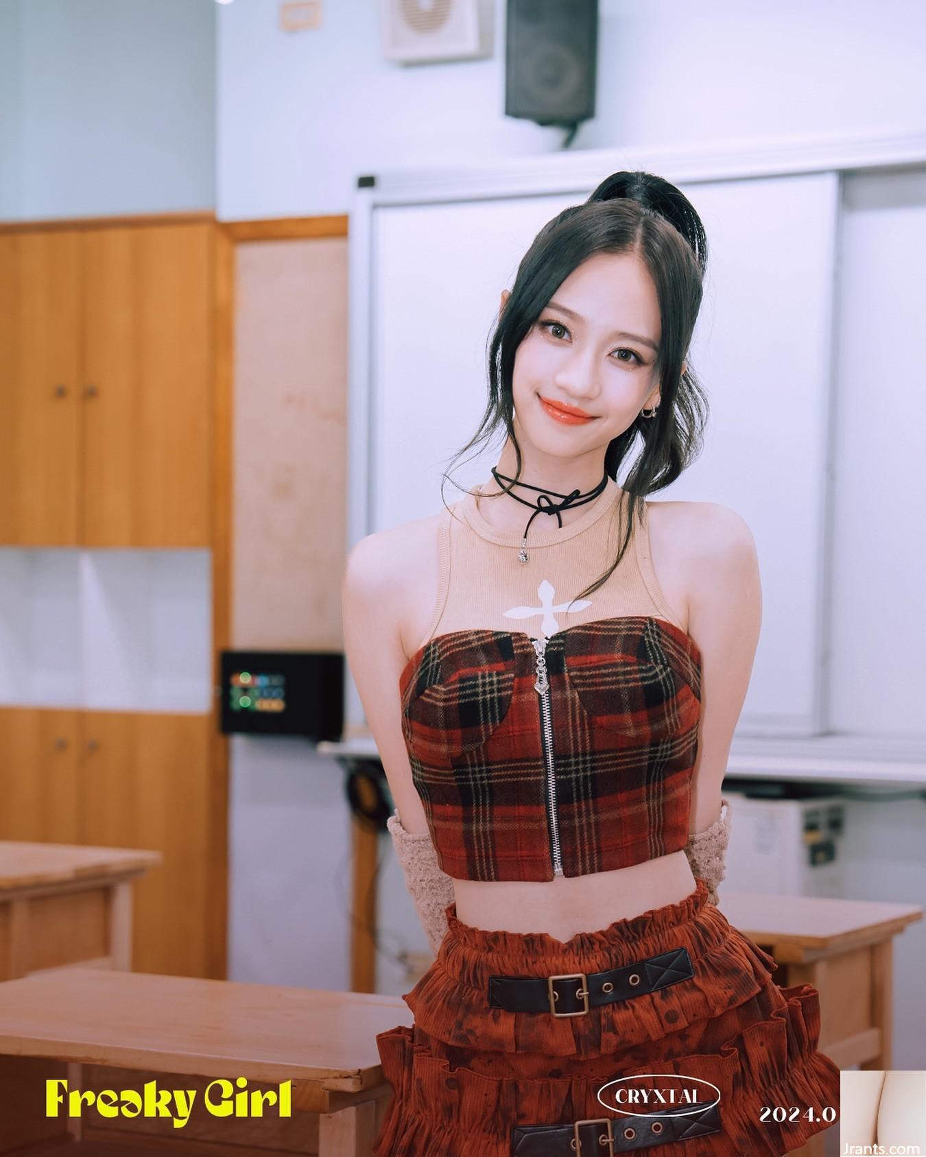 Đường cong quyến rũ của “Yujin Crystal Cai Cai CC” và bộ ngực đẹp độc ác thật quyến rũ (15P)