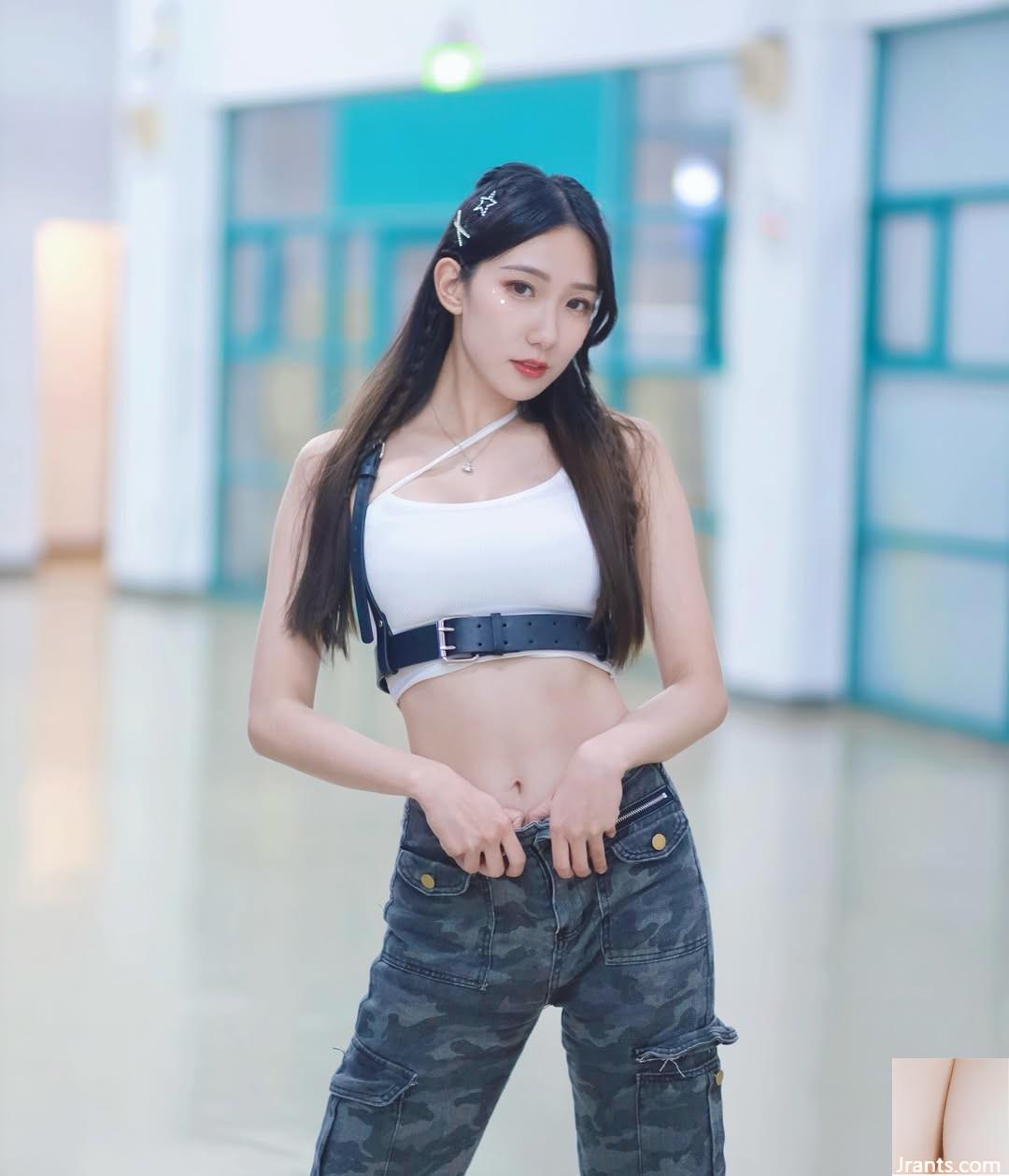 “Lemon” lộ thân hình trắng trẻo, dịu dàng, khoe vòng eo rắn nước thanh tú (10P) - Ảnh 6