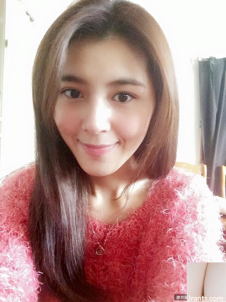 Ngoại hình ngọt ngào của Hu Beijing, nghệ sĩ piano đến từ Zhaozheng, được cư dân mạng bàn tán sôi nổi: Cô ấy không thể tập trung vào việc học piano chút nào (19P) - Ảnh 17