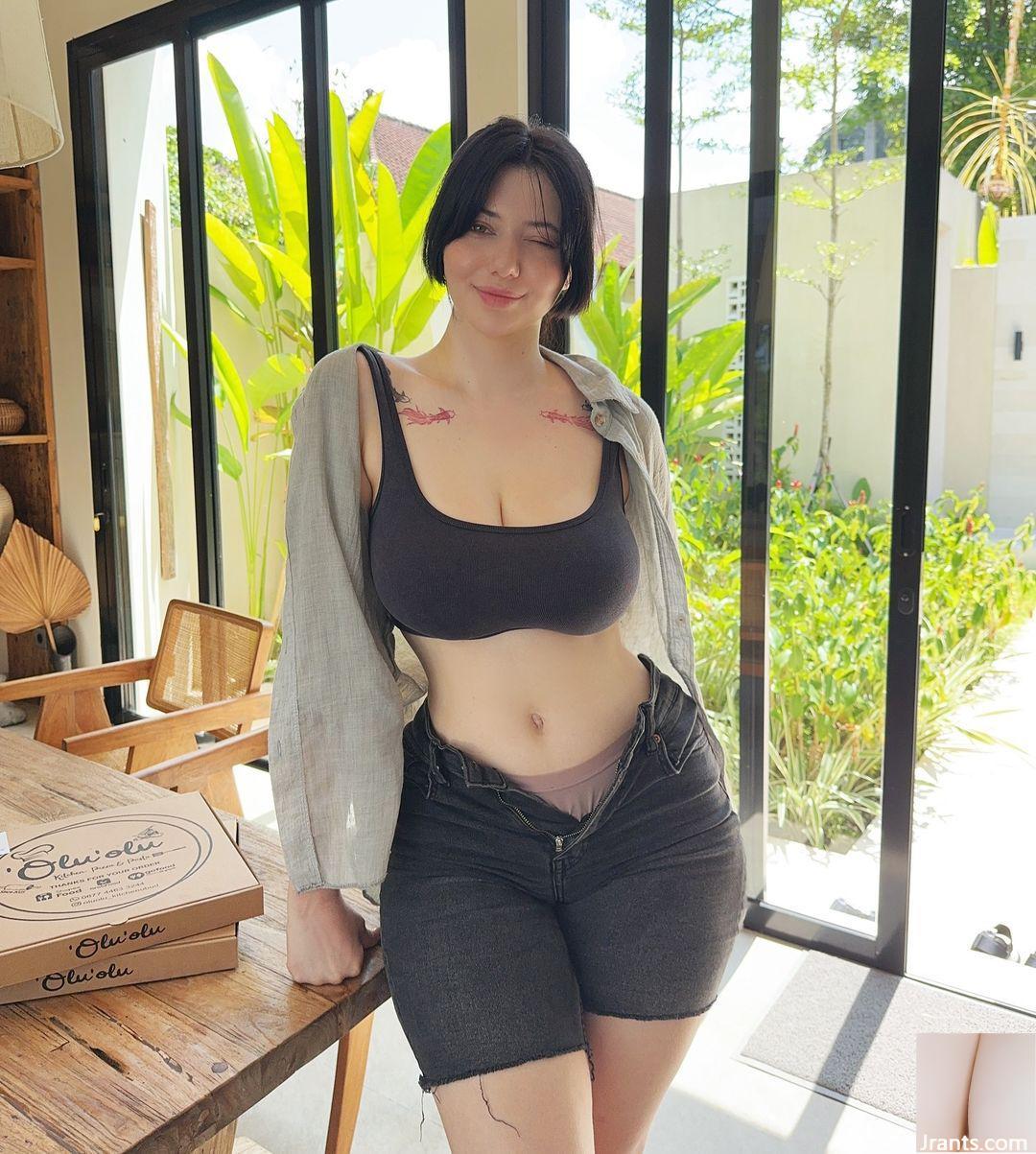 Hình ảnh body nóng bỏng của “alinyano” đầy quyến rũ và nóng bỏng (38P) - Ảnh 2