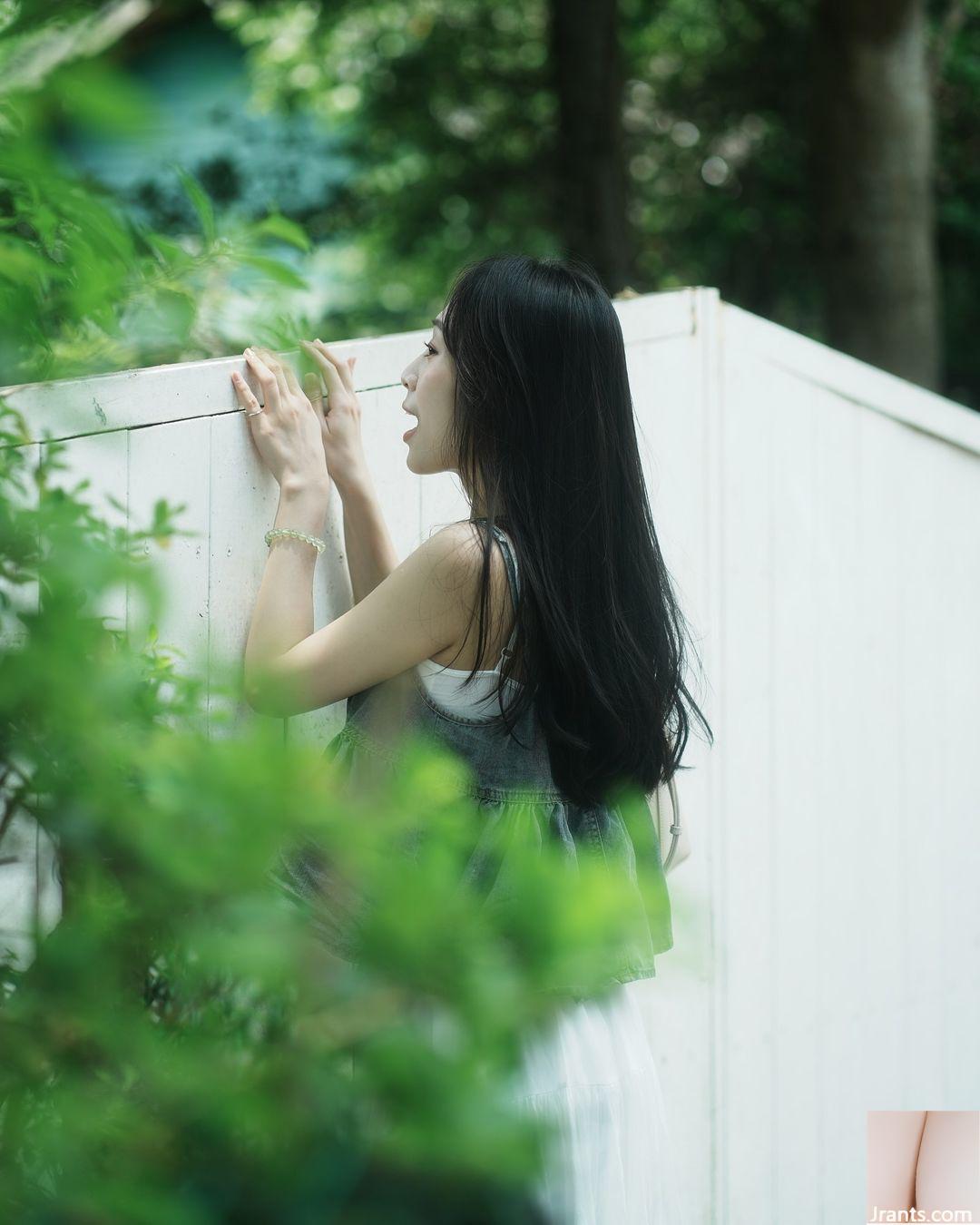 Cô gái nhà họ Zheng “Xie Guo” có đường cong gợi cảm, hấp dẫn người xem (25P) - Ảnh 17