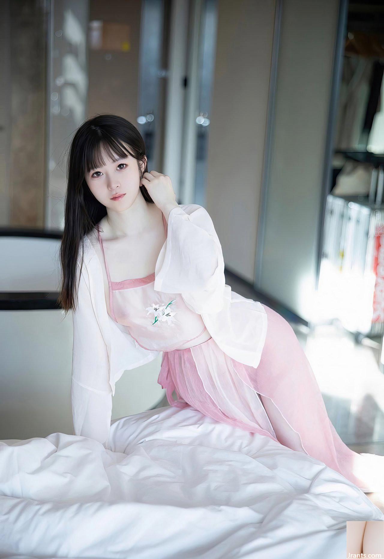 Phần bụng gợi cảm của Lin Youyou, làn da trắng nõn nà, cặp mông đẹp, bộ đồ làm đẹp (15P) - Ảnh 10