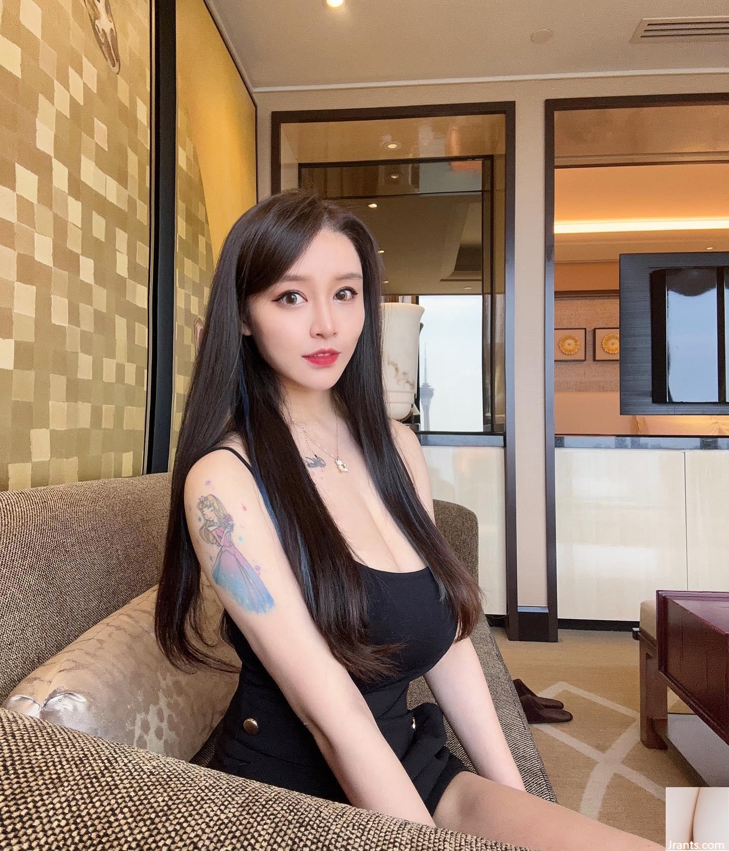 Em “Little Purple” đẹp trai trông siêu bắt mắt và đầy cám dỗ (28P) - Ảnh 7