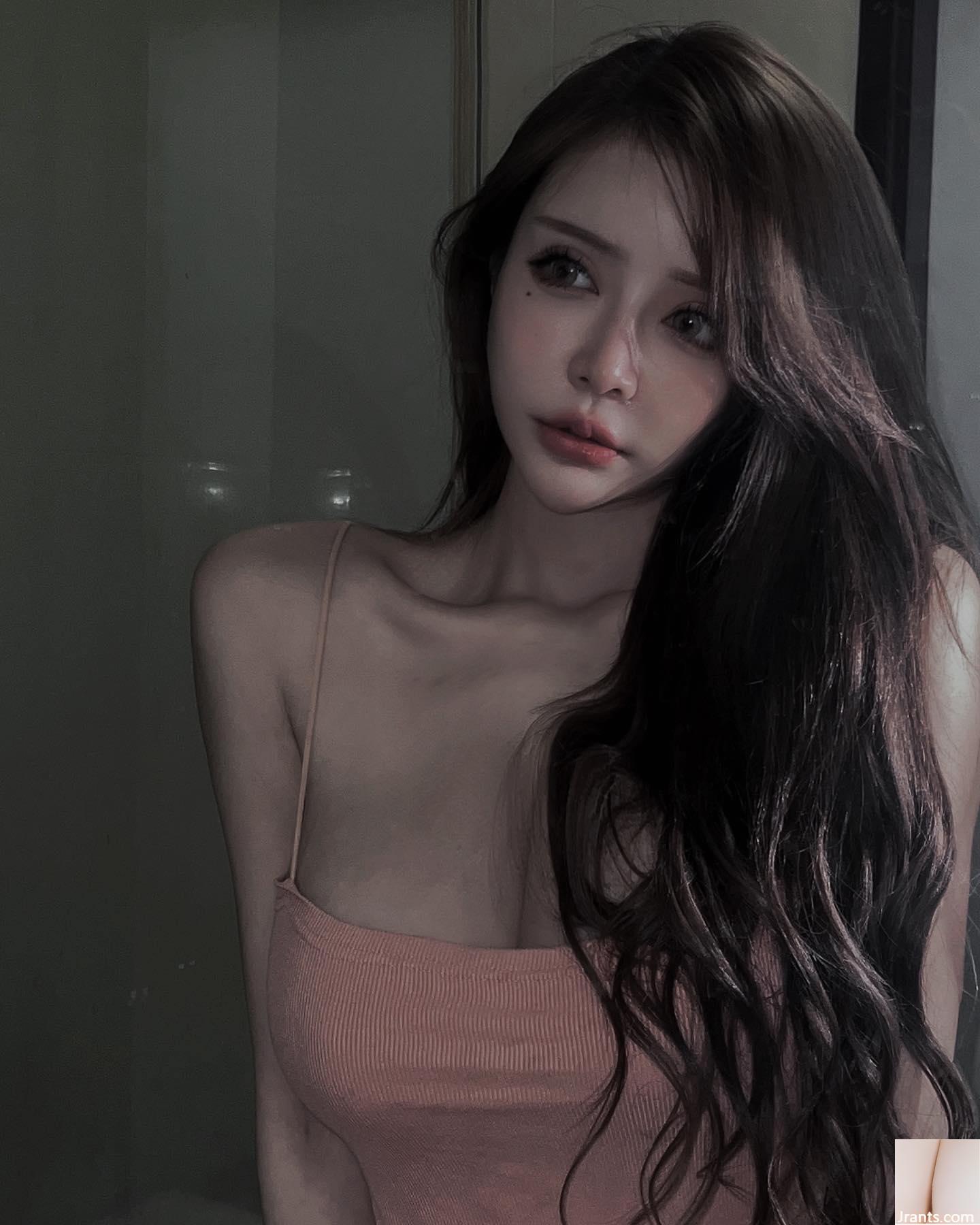 (Tong Yuan hsin Yuan Xin” Thân hình trắng nõn dịu dàng đáng ghen tị và hình ảnh mê hoặc (37P) - Ảnh 24