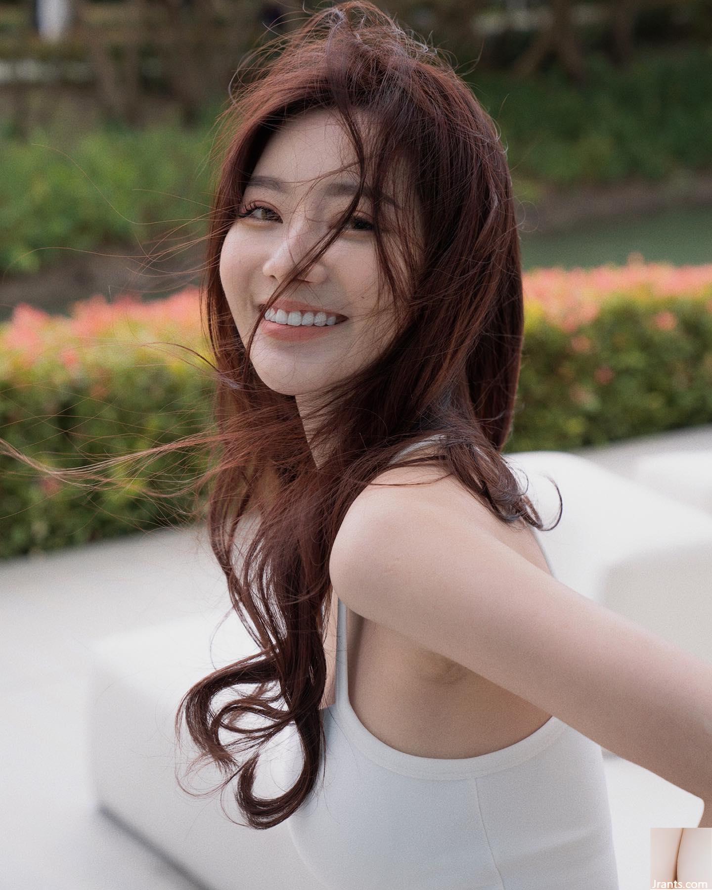 Bộ ngực đẹp “Yang Yuxian”, hình ảnh bắt mắt gợi cảm đến khó cưỡng (25P) - Ảnh 9