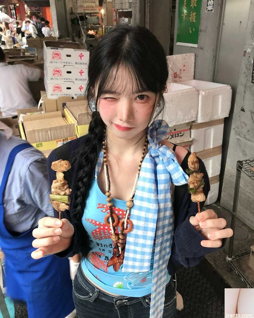 Khuôn mặt ngọt ngào và đôi mắt quyến rũ đầy điện của “Zhuang” (10P)