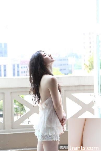 Airi Suzuki: Cơ thể của °°°-ute Airi Suzuki (2 1) có thể chiến đấu chỉ bằng lưng và chân (28P) - Ảnh 17