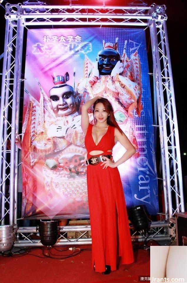 Hot girl gợi cảm Niuniu hóa thân thành hot girl Giáng sinh và tung ra những “quà” cá nhân khiến cư dân mạng thốt lên không chịu nổi (24P) - Ảnh 22