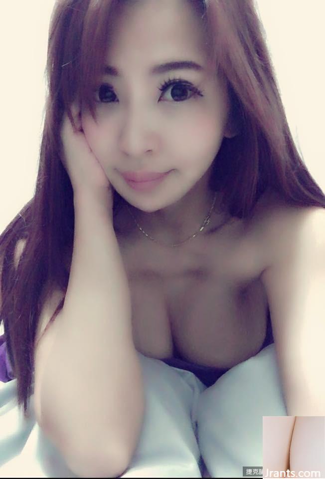 Hot girl gợi cảm Niuniu hóa thân thành hot girl Giáng sinh và tung ra những “quà” cá nhân khiến cư dân mạng thốt lên không chịu nổi (24P) - Ảnh 8