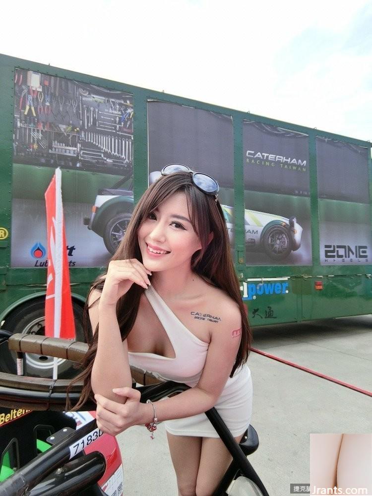 Đường sự nghiệp siêu hôi! Bộ ngực khủng gợi cảm của hot girl Della khiến người ta không thể kiềm chế khi gặp khách hàng (15P) - Ảnh 9