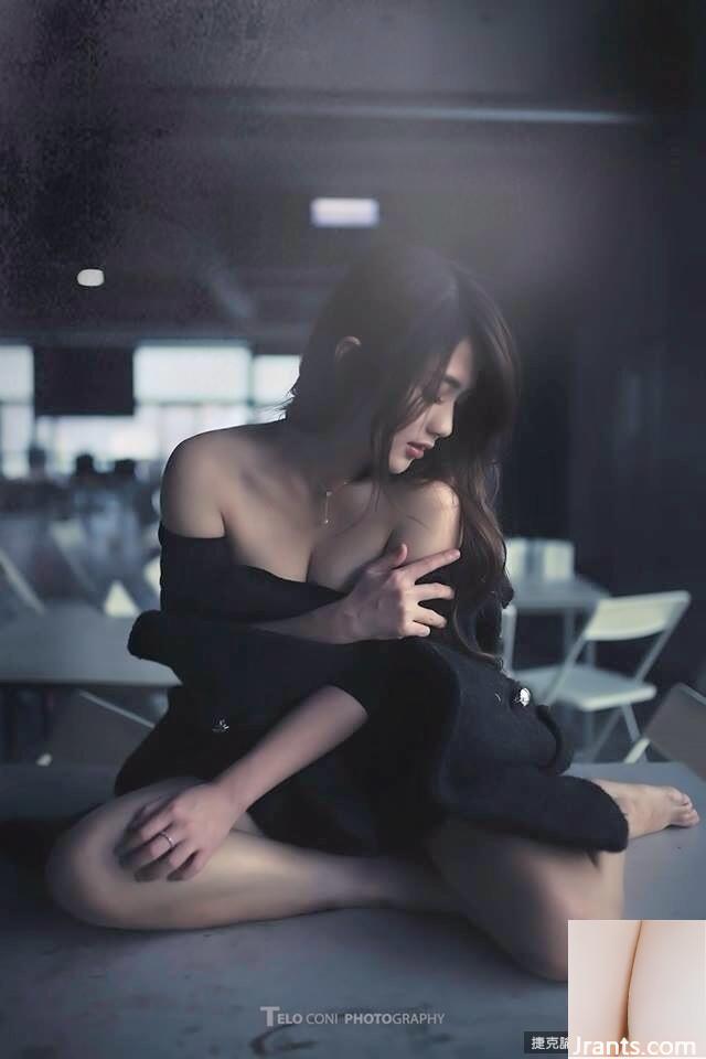 Bộ ảnh gợi cảm của cô gái nóng nảy Mo Kui bị đồn là quá hôi để những người lớn tuổi độc đoán của cô bị lộ (17P) - Ảnh 13