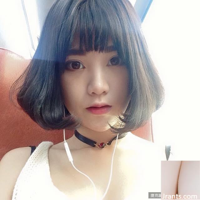 Cô gái xinh đẹp Li Youyou có thân hình nóng bỏng và chiếc thắt lưng gợi cảm, bộ ngực lộ ra và đường sự nghiệp mạnh mẽ khiến người ta chảy nước dãi mũi (13P) - Ảnh 10