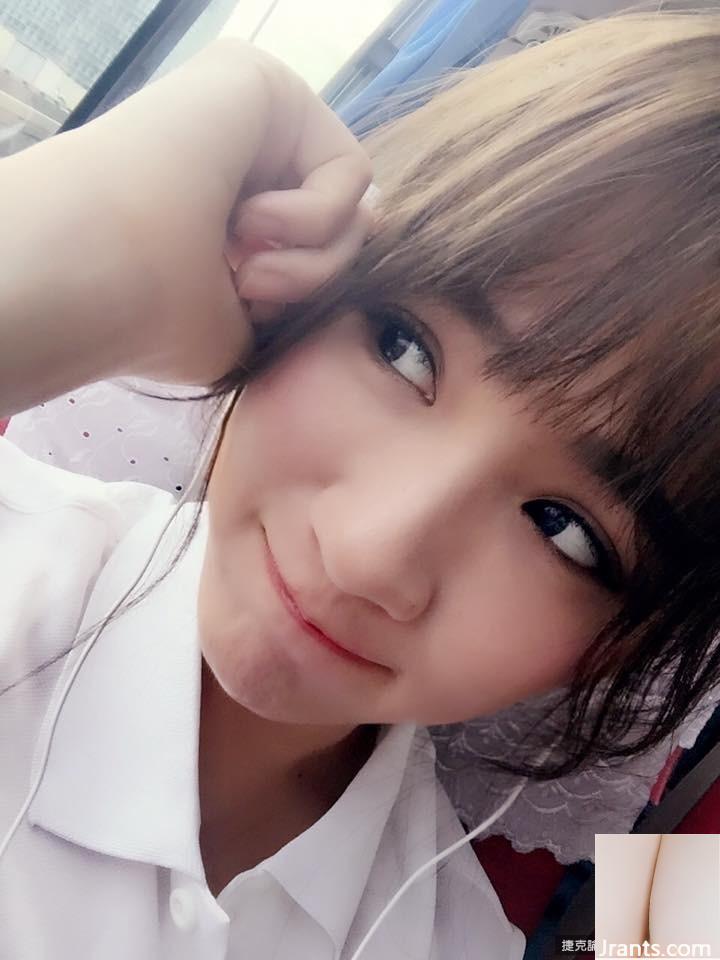 “Cô gái Samsung” Pan Yingzhu chia sẻ ảnh gợi cảm trên Facebook và cư dân mạng xác nhận: Đây là ai để giết (15P) - Ảnh 4