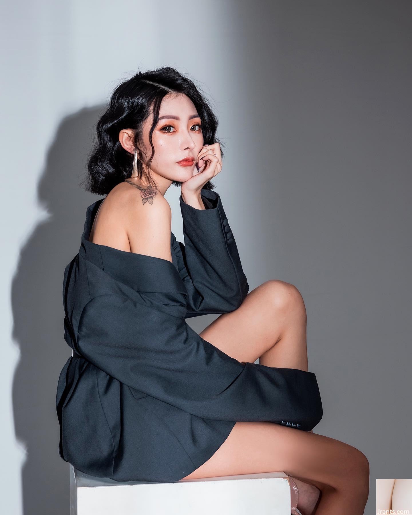 Khí chất xinh đẹp “Beautiful Daji” ngọt ngào nhưng vẫn gợi cảm và có bộ ngực đẹp. Góc nhìn quá xấu (35P) - Ảnh 25