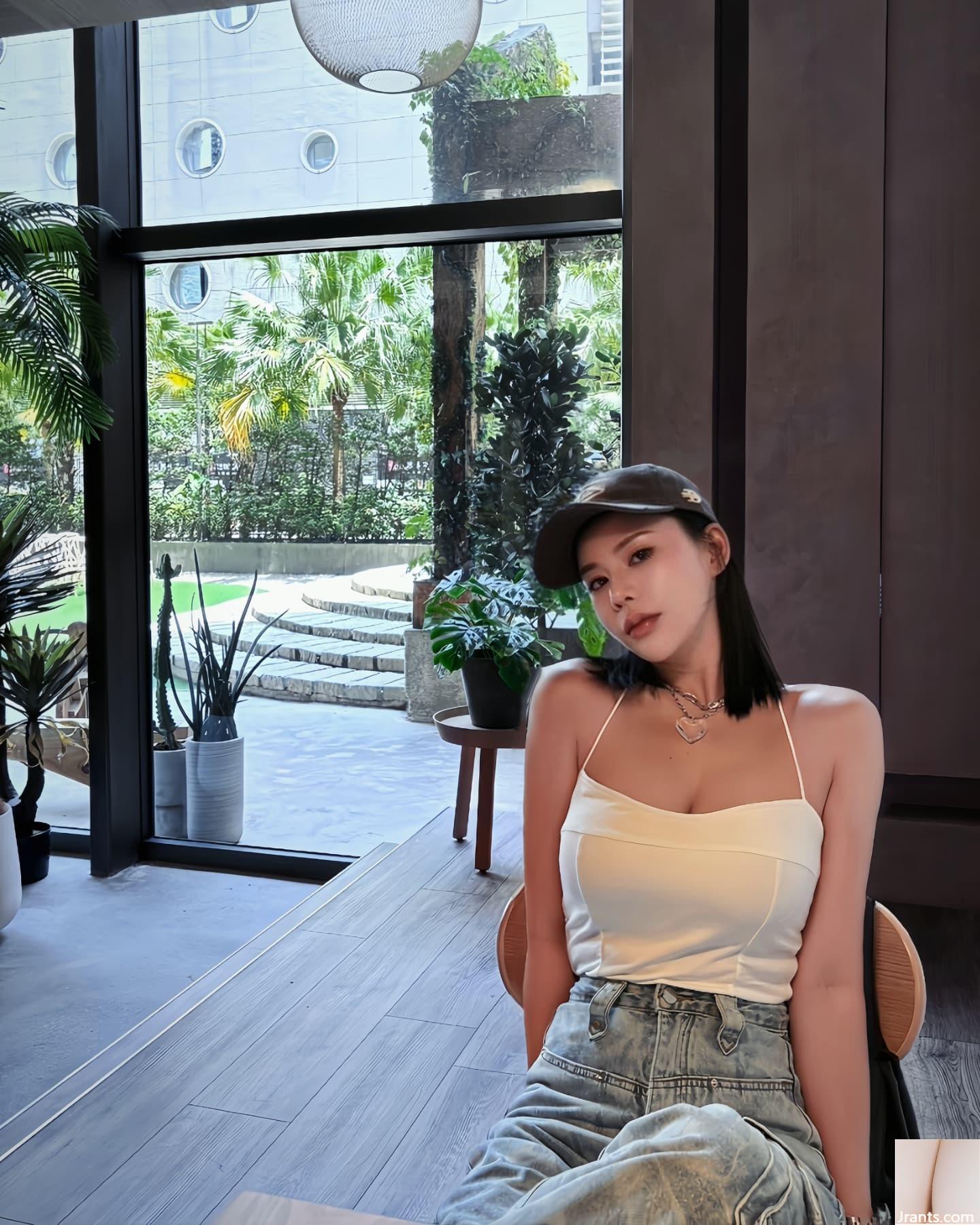 Cô bé đáng yêu “Beggie_Becky” có bộ ngực đẹp và người hâm mộ khen ngợi cô ấy rất đẹp (10P) - Ảnh 4