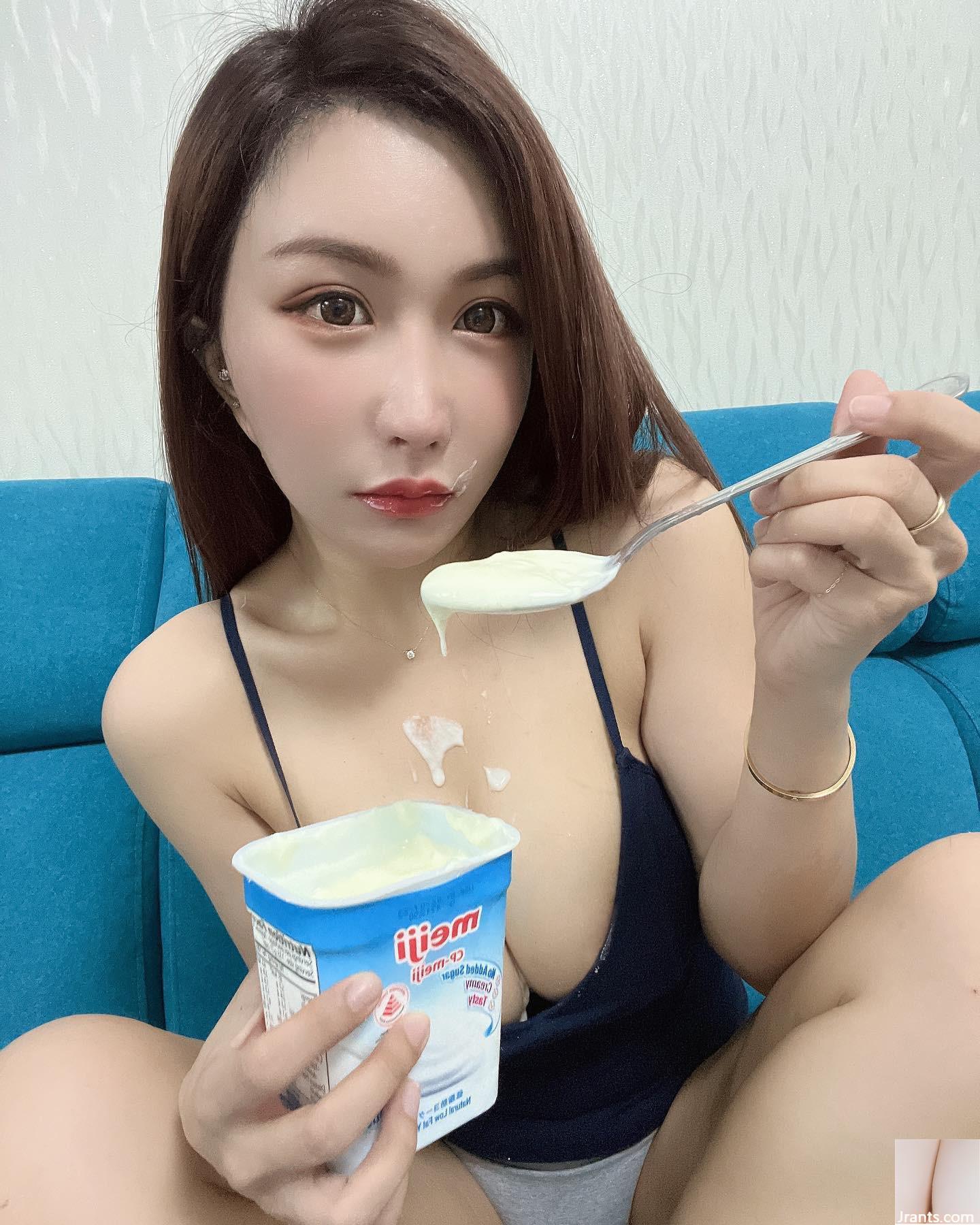 Từ góc độ nóng bỏng, hình dáng quỷ dị của “Zhan Wanyi.Maggie” toát lên sự cám dỗ tột độ (38P) - Ảnh 11