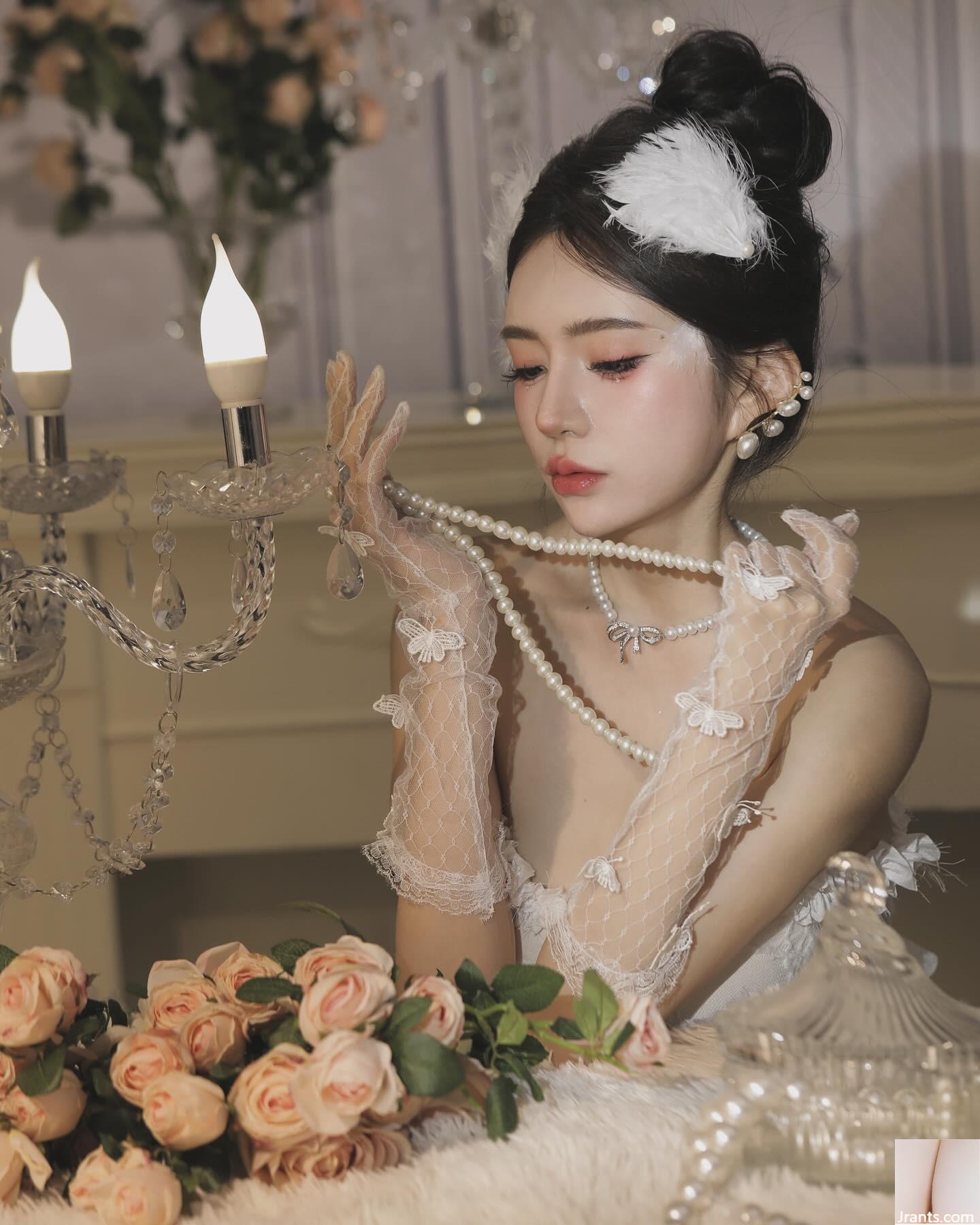 Cô gái siêu nóng bỏng và ngọt ngào “Angelina Cen Xi” có khuôn mặt tuyệt đẹp khiến người ta mê mẩn (31P)