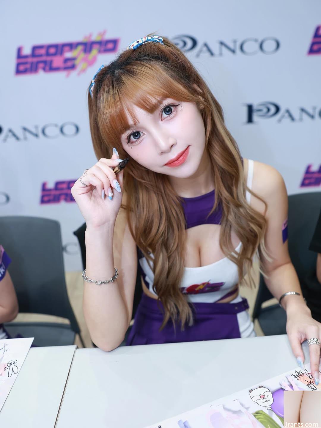 “Su Yunyu Strawberry” có ngoại hình xinh đẹp và vóc dáng tuyệt vời, đầy quyến rũ (10P) - Ảnh 2