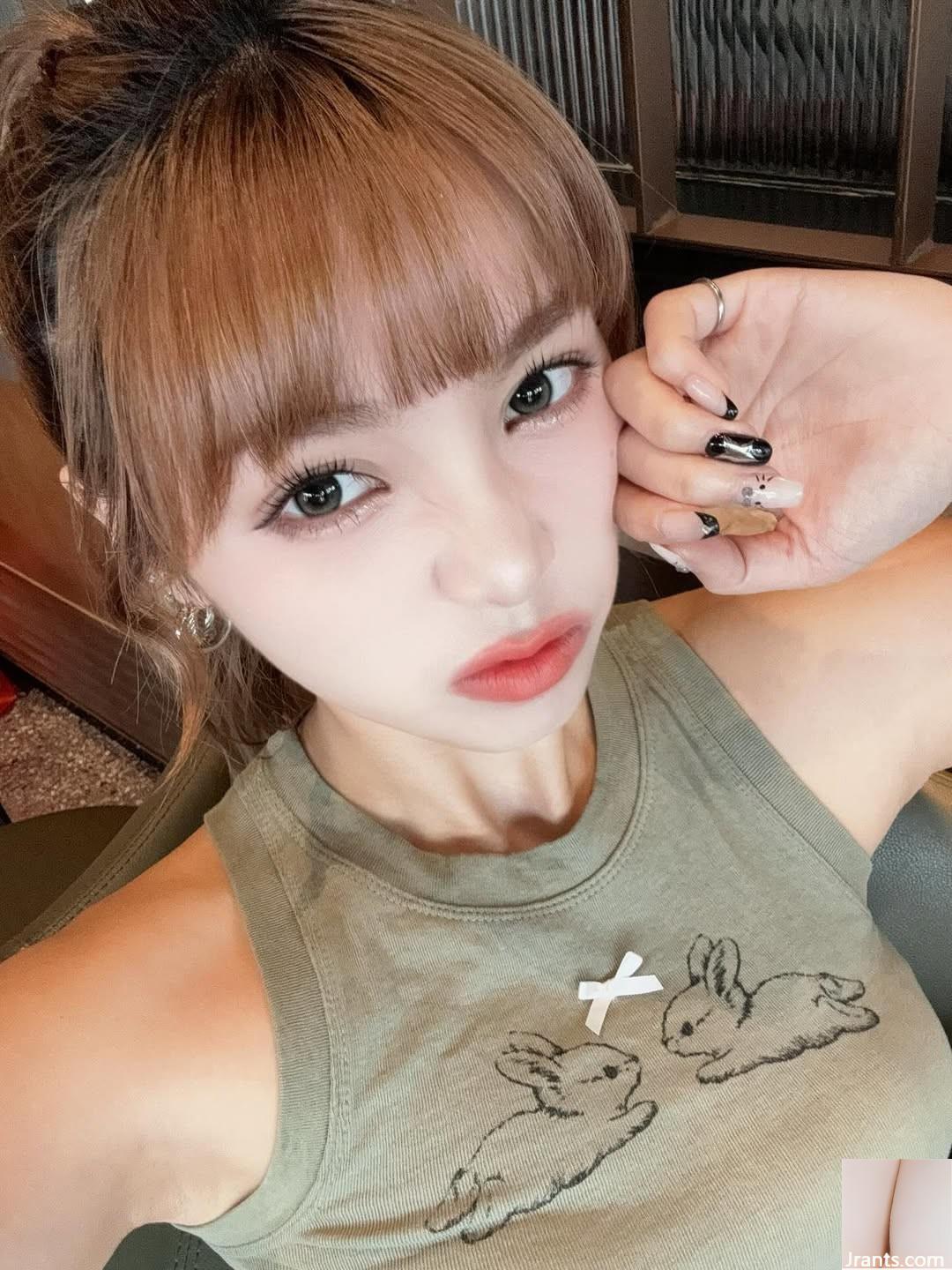 “Su Yunyu Strawberry” có ngoại hình xinh đẹp và vóc dáng tuyệt vời, đầy quyến rũ (10P) - Ảnh 5