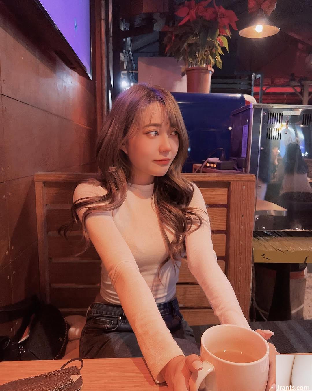 “Fifi Feifei” Rãnh sâu độc ác cám dỗ và thân hình xinh đẹp lộ diện (10P) - Ảnh 7