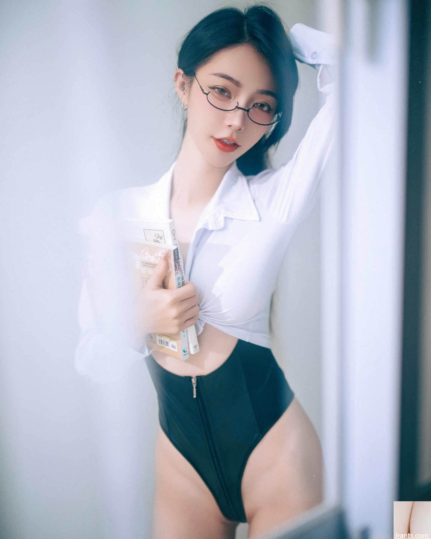 “Anh Piao” gợi cảm và quyến rũ với vòng một đầy đặn quá dữ dằn và nóng bỏng với đường cong chữ S (31P) - Ảnh 18