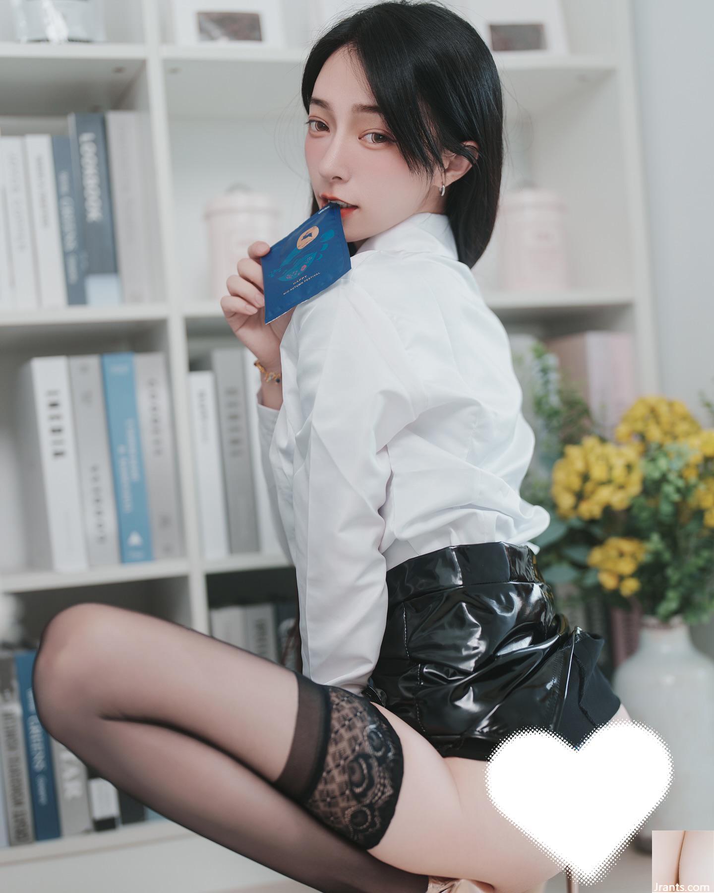 “Anh Piao” gợi cảm và quyến rũ với vòng một đầy đặn quá dữ dằn và nóng bỏng với đường cong chữ S (31P) - Ảnh 7