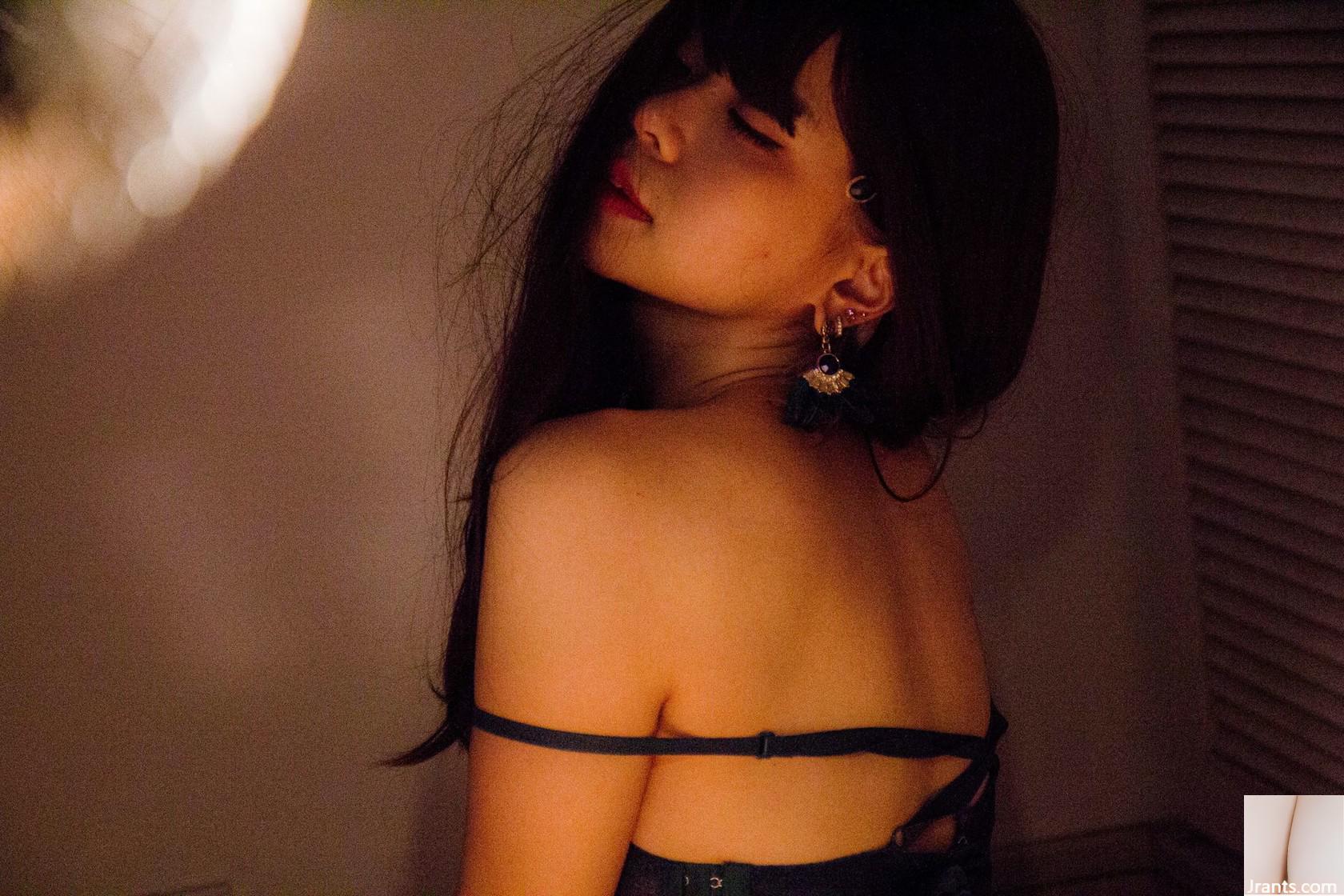 (Black Mania) Đôi chân hình chữ M nhô ra và cong giúp giải phóng bộ ngực săn chắc và xinh đẹp và để lộ chúng (52P) - Ảnh 19