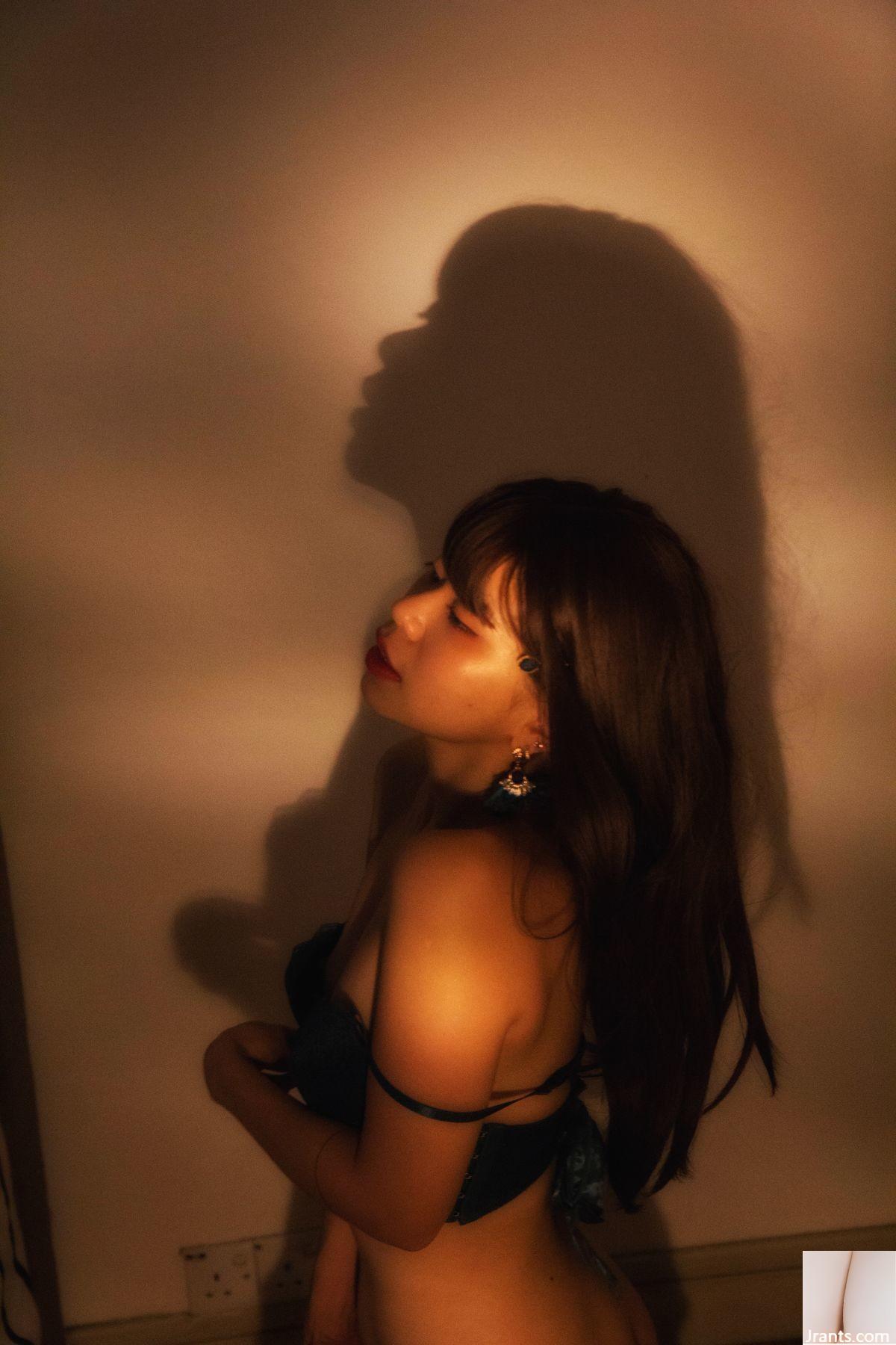 (Black Mania) Đôi chân hình chữ M nhô ra và cong giúp giải phóng bộ ngực săn chắc và xinh đẹp và để lộ chúng (52P) - Ảnh 31