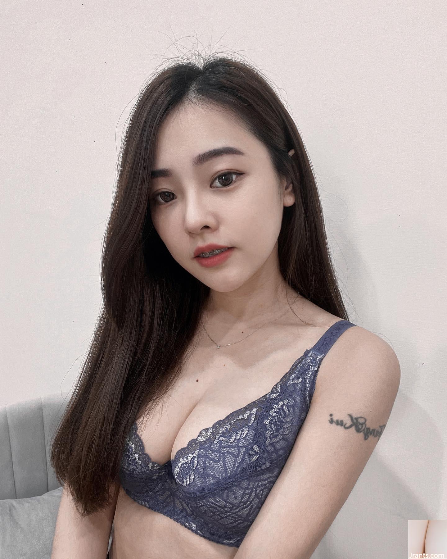 Bộ ngực đầy đặn và xinh đẹp của “Kế Kế” khiến khán giả thích thú (14P) - Ảnh 12