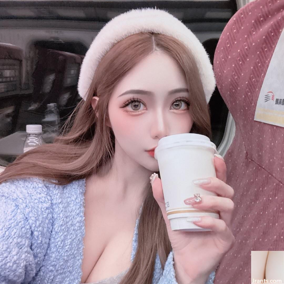 “Hi_821821 The Rain Stops” cực quyến rũ lộ rõ ​​đường cong chữ S nóng bỏng (24P) - Ảnh 15