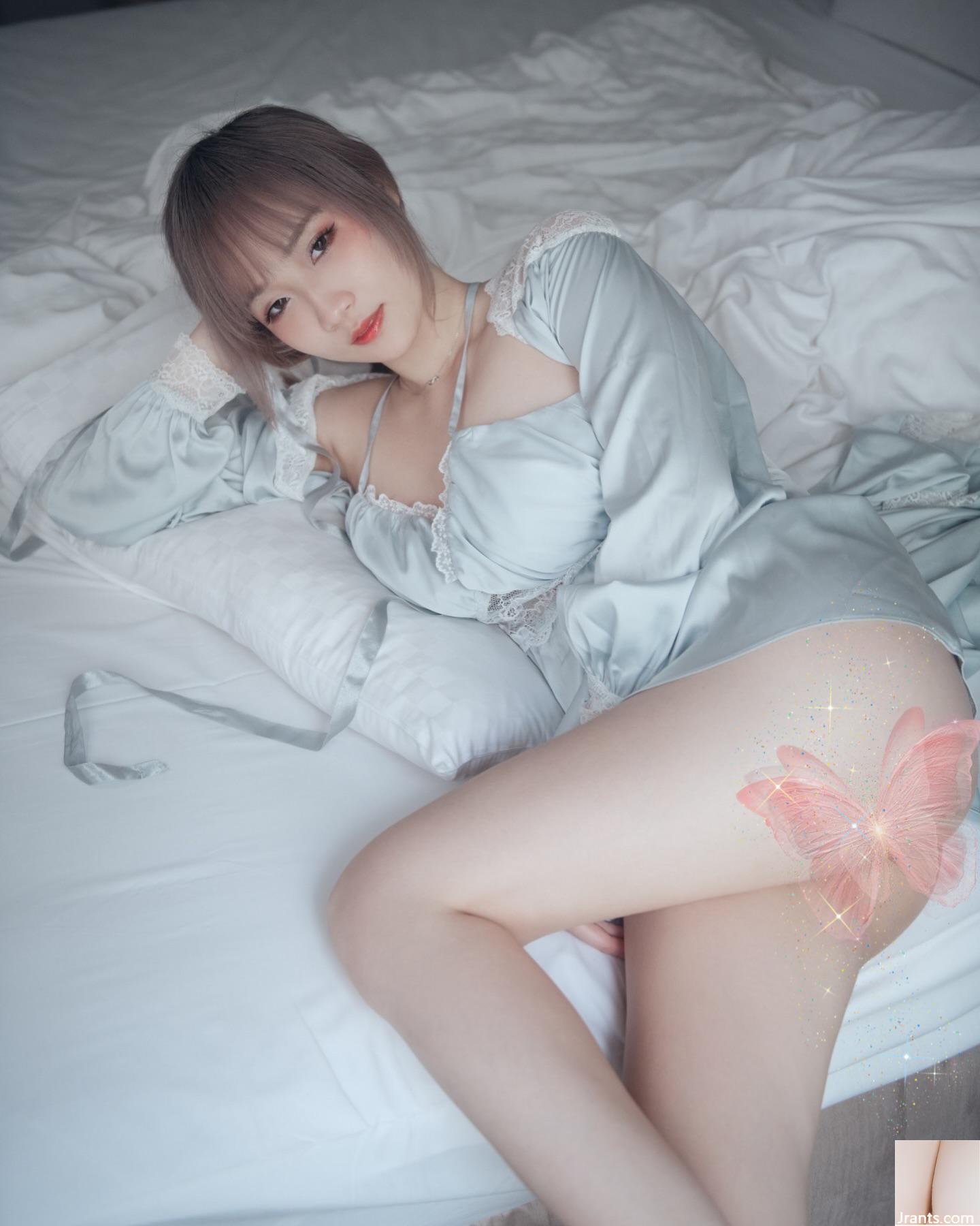 Thân hình nóng bỏng “Xiao Qingxin” không giấu được sự phấn khích khi chỉ nhìn vào dáng người của mình (27P) - Ảnh 19