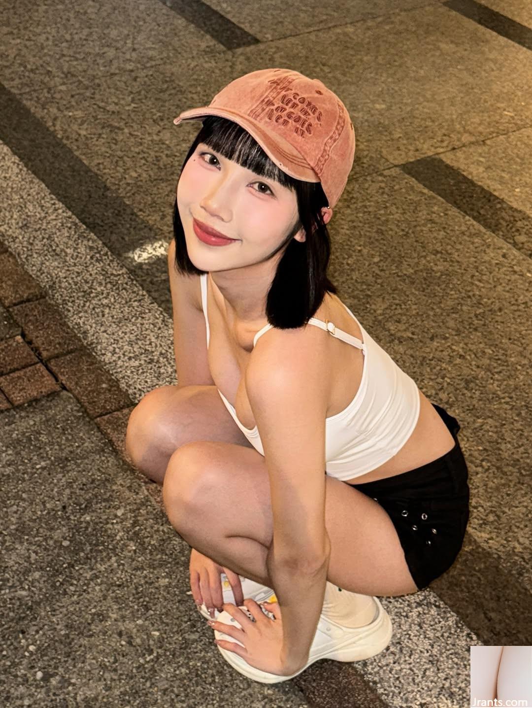 “Peng Peng” có đường cong hoàn hảo ở mọi nơi từ thân trên đến thân dưới (10P) - Ảnh 7