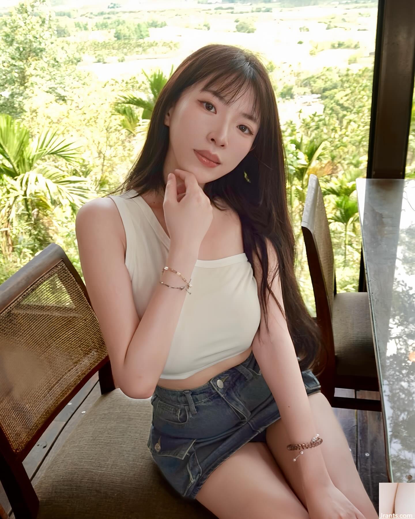 Nàng tiên “Jiang Want” giáng trần có thân hình nóng bỏng và bụ bẫm, vòng một quá dữ tợn! (28P)