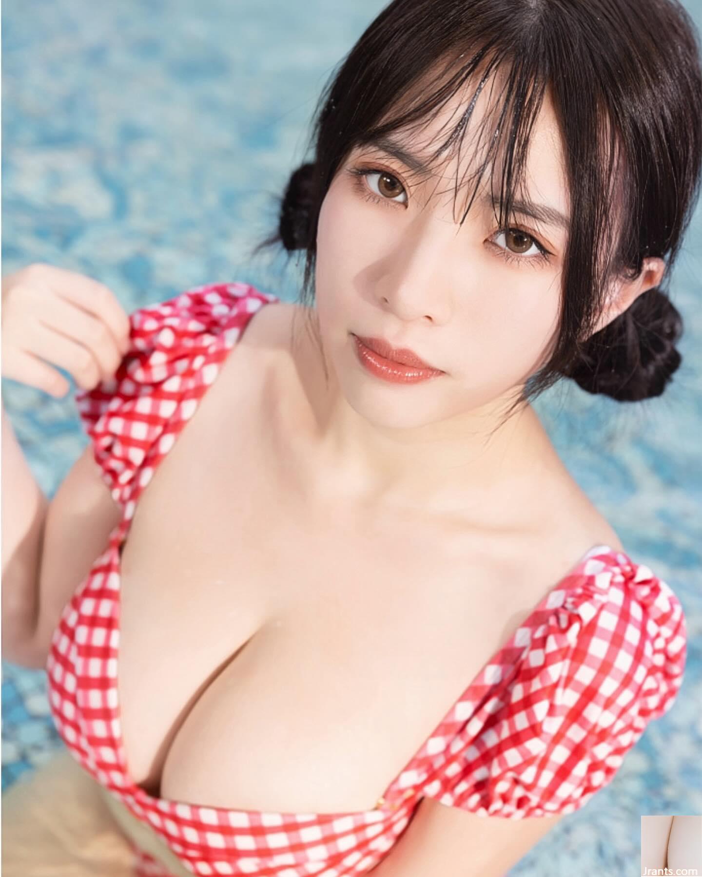 Nàng tiên “Jiang Want” giáng trần có thân hình nóng bỏng và bụ bẫm, vòng một quá dữ tợn! (28P) - Ảnh 4