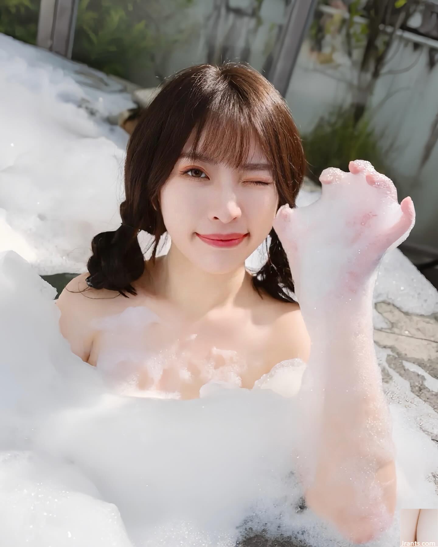 Nàng tiên “Jiang Want” giáng trần có thân hình nóng bỏng và bụ bẫm, vòng một quá dữ tợn! (28P) - Ảnh 7