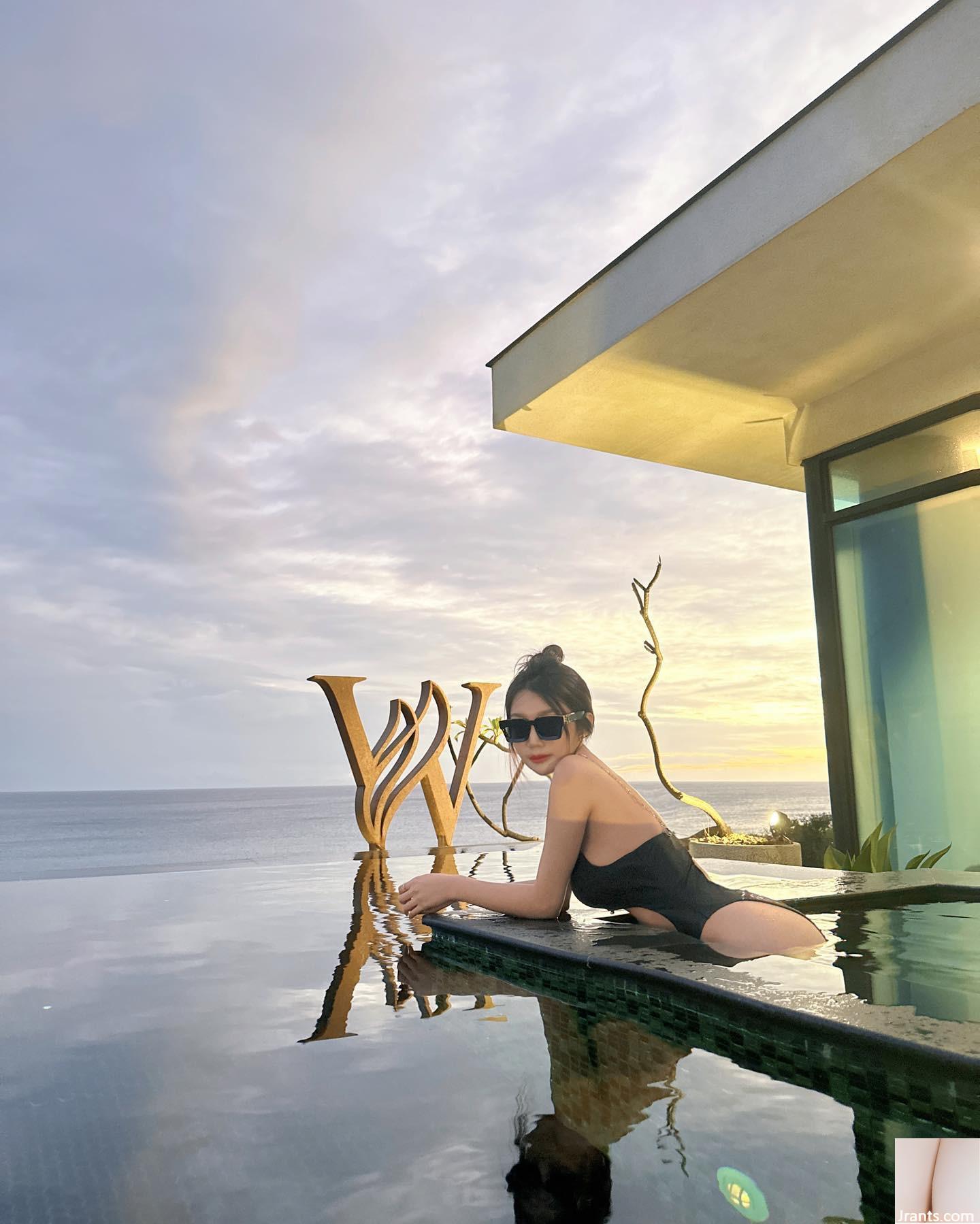 Đường cong quyến rũ “Cen Cen” với bộ ngực khủng và cắt thấp thực sự hoàn hảo và biểu cảm quyến rũ (16P) - Ảnh 2