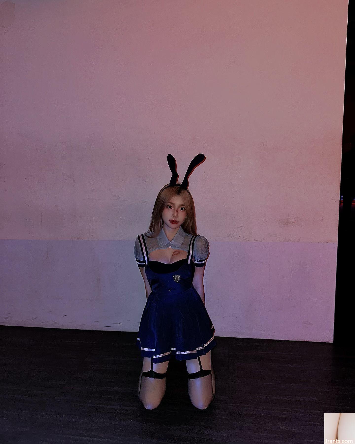 Đường cong quyến rũ “Cen Cen” với bộ ngực khủng và cắt thấp thực sự hoàn hảo và biểu cảm quyến rũ (16P) - Ảnh 6