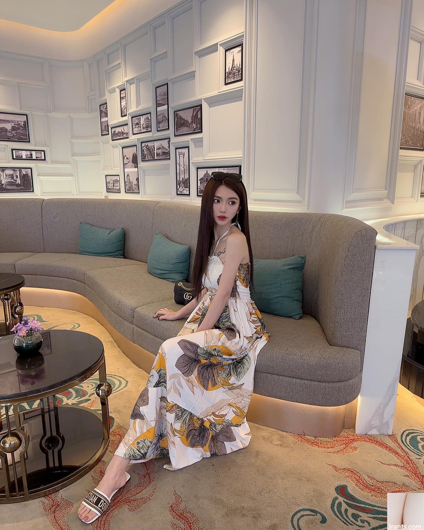 “浵奇” ngọt ngào và gợi cảm, những đường cong quyến rũ, thân hình trắng trẻo khát khao (11P) - Ảnh 3