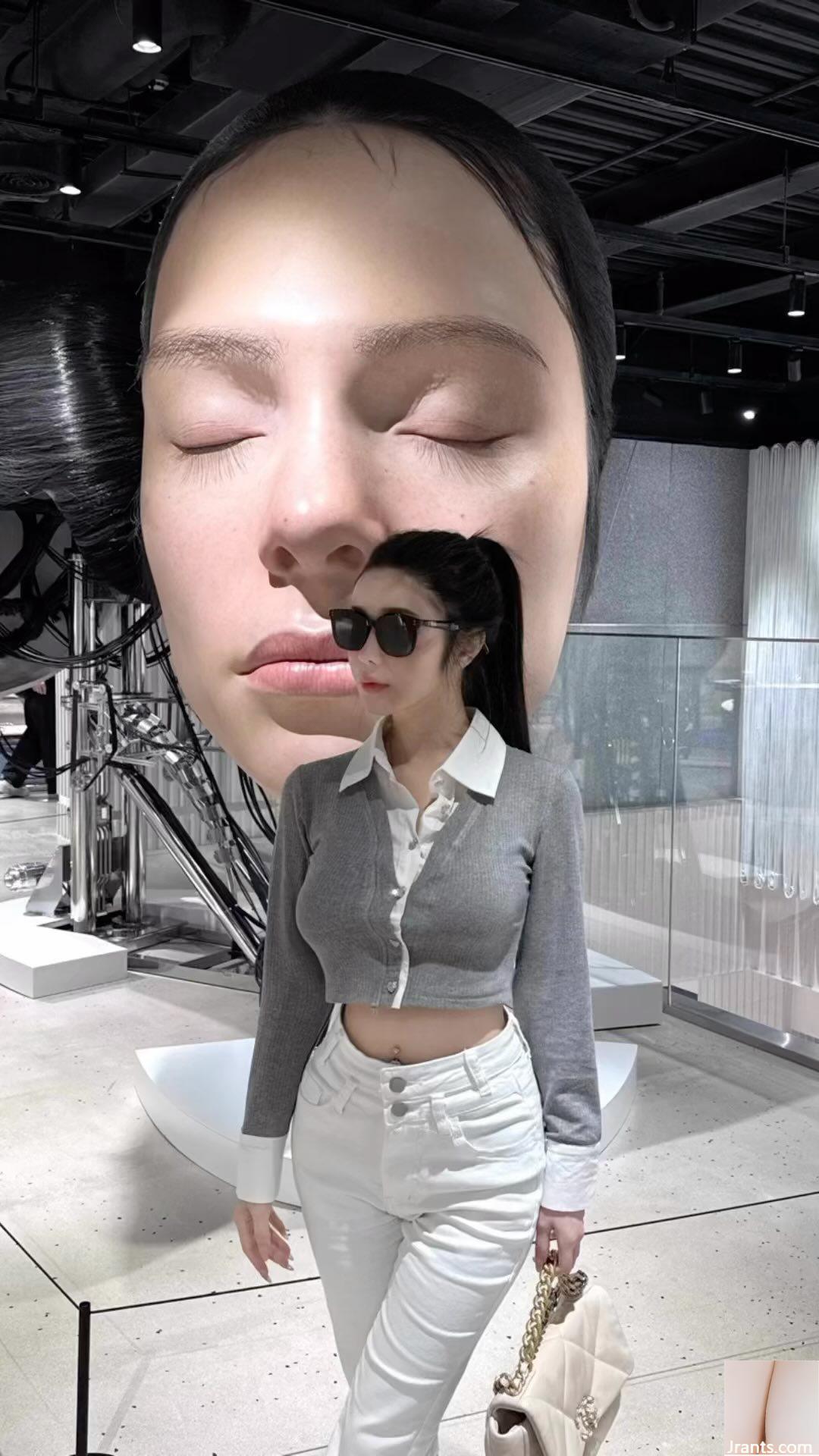 Tiểu quỷ gợi cảm “Shen Qiqi 377” đầy cám dỗ, phía trước và bên hông quá nóng bỏng (15P)