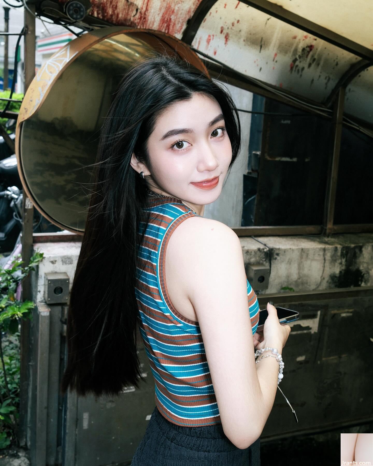 Bộ trang phục khoét sâu của “Chen Yijia Sabrina” khiến cư dân mạng trông thật quyến rũ và quyến rũ (15P) - Ảnh 8