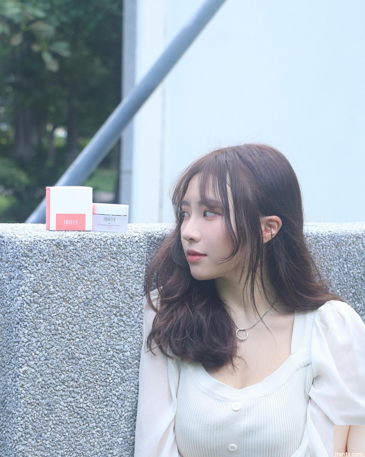 “Lin Yuxuan” có làn da trắng và xinh đẹp với bộ ngực lộ ra đầy cám dỗ (10P - Ảnh 7