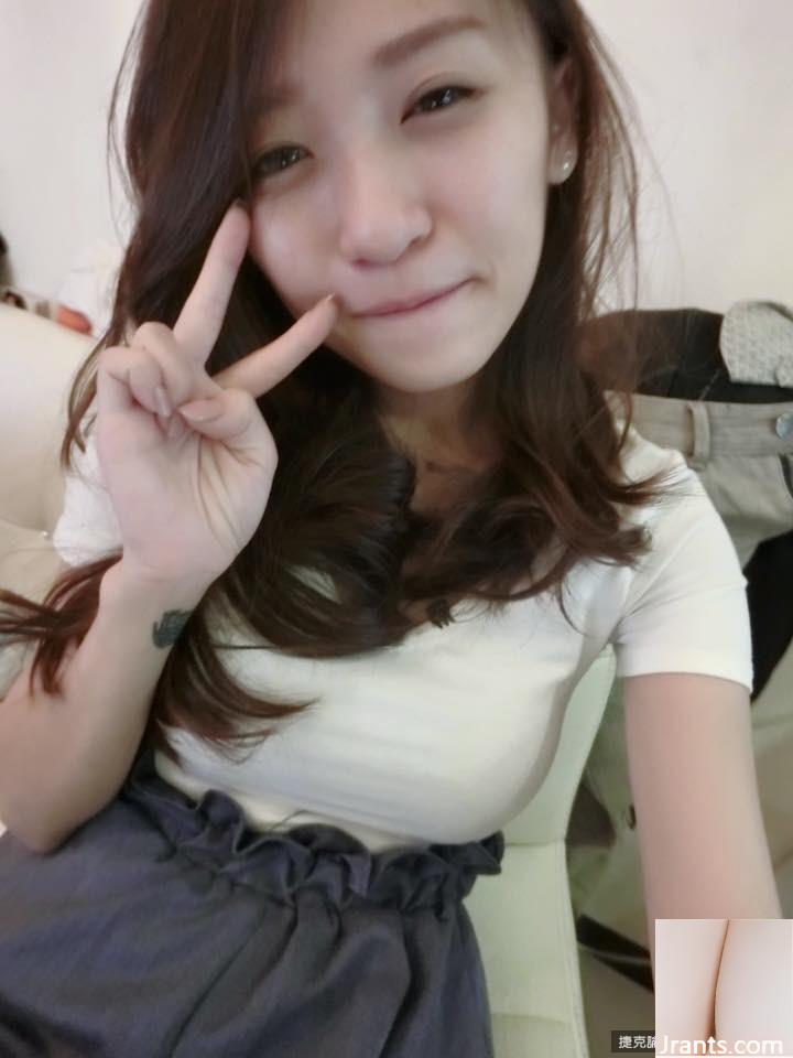 Ảnh girl xinh Angel Ting ngực khủng và rãnh sâu (26P) - Ảnh 25