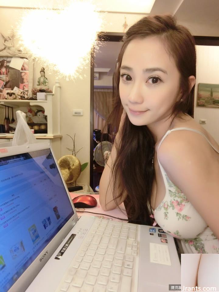 Cám dỗ khỏa thân ~ “Nữ thần đua xe” bị giam cầm bởi sự gầy gò, dây đeo vai tuột ra trong giây tiếp theo (40P) - Ảnh 3