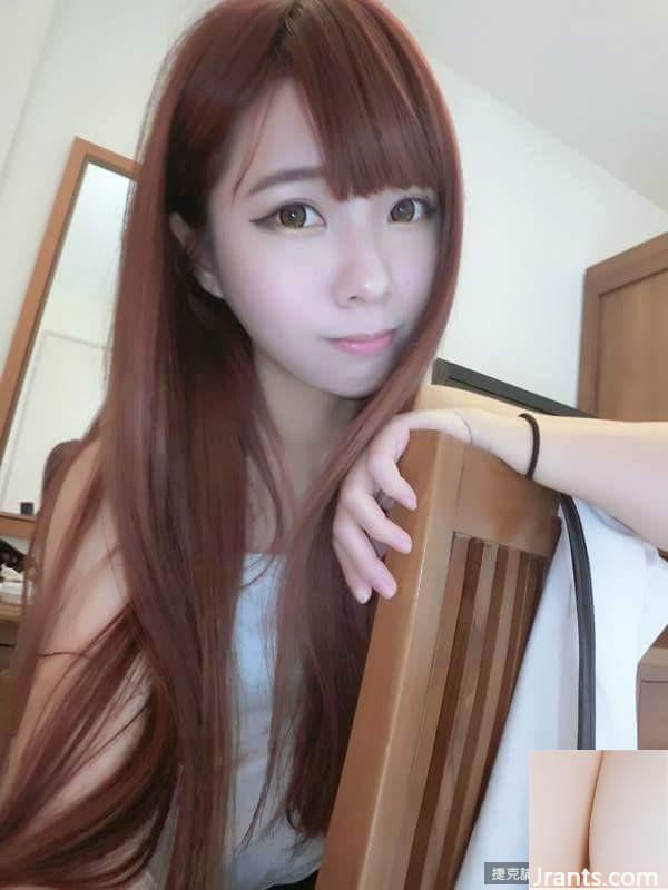 Cô gái dễ thương với đôi mắt to ngấn nước ~ Qiu Leilei ~ bộ ảnh sexy hiếm hoi khoe ngực nhỏ trên giường (23P) - Ảnh 11