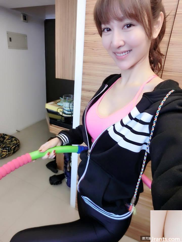 Vòng eo 23 inch và thân hình nóng bỏng của Zeng Wanting khiến fan phát cuồng (27P) - Ảnh 9