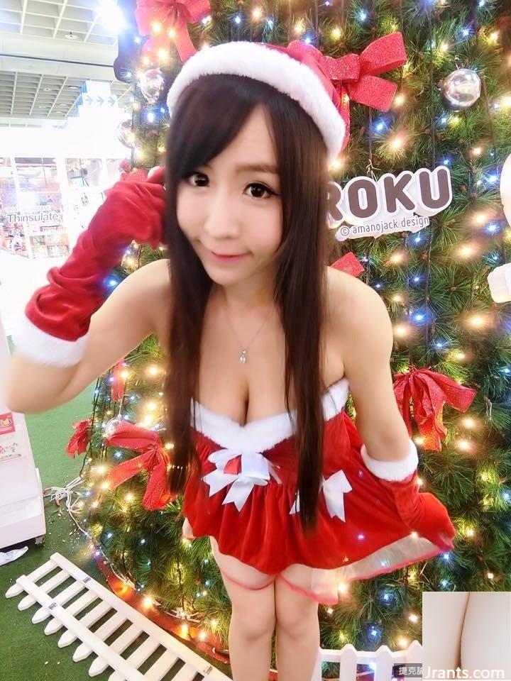 Khuôn mặt trẻ thơ và bộ ngực khủng! Hot girl Hoshino chia sẻ ảnh gợi cảm trên Facebook: Quá OP (18P) - Ảnh 7