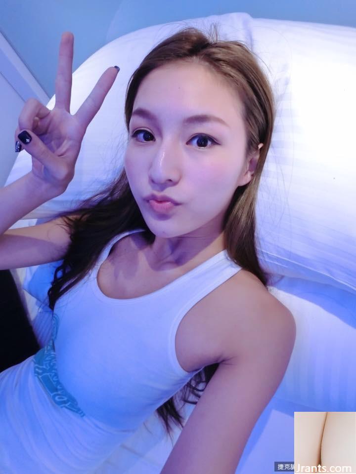Hot girl cúp C D”~Lin Peipei~Bộ đồ ngủ cắt sâu gợi cảm và selfie trên giường với dáng chuẩn khiến người ta chảy nước dãi mũi (37P) - Ảnh 18